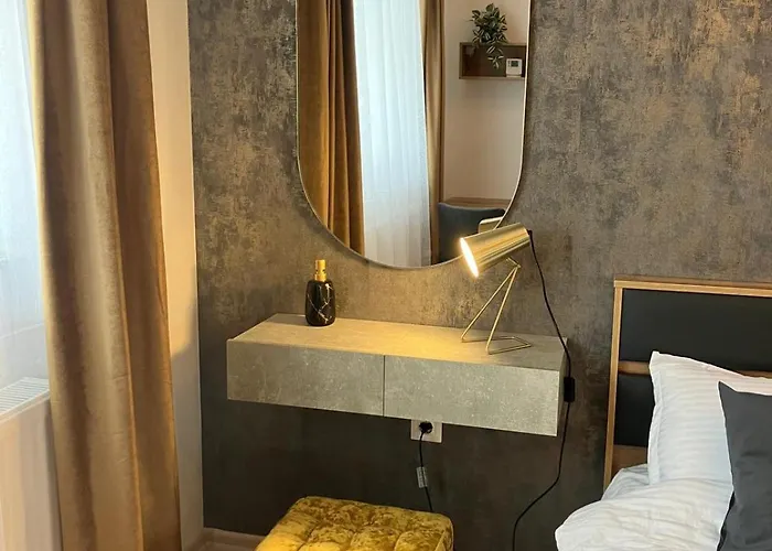 Elite Graurului Apartment *